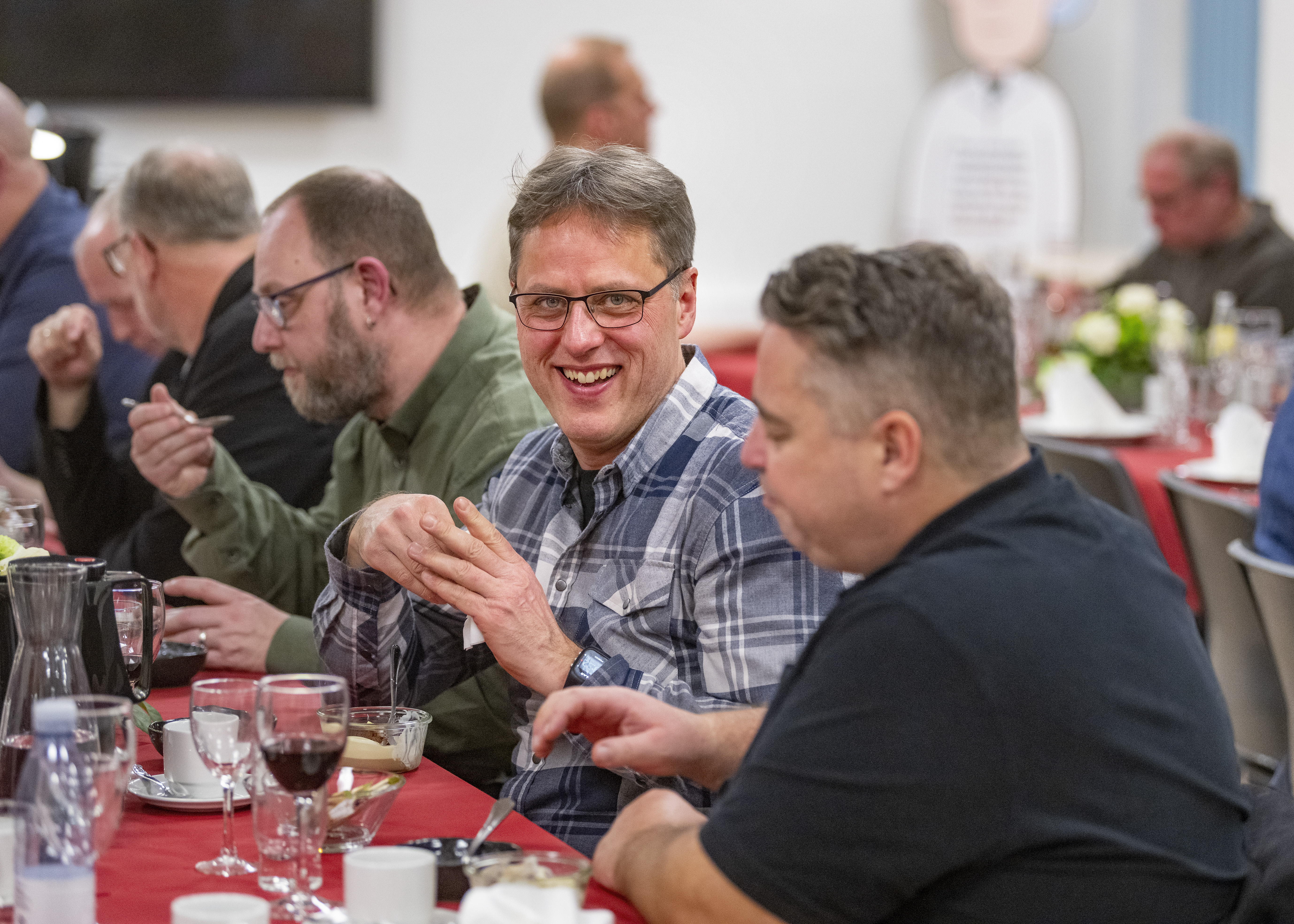 Der blev snakket og genopfrisket mange minder under jubilæumsfesten.