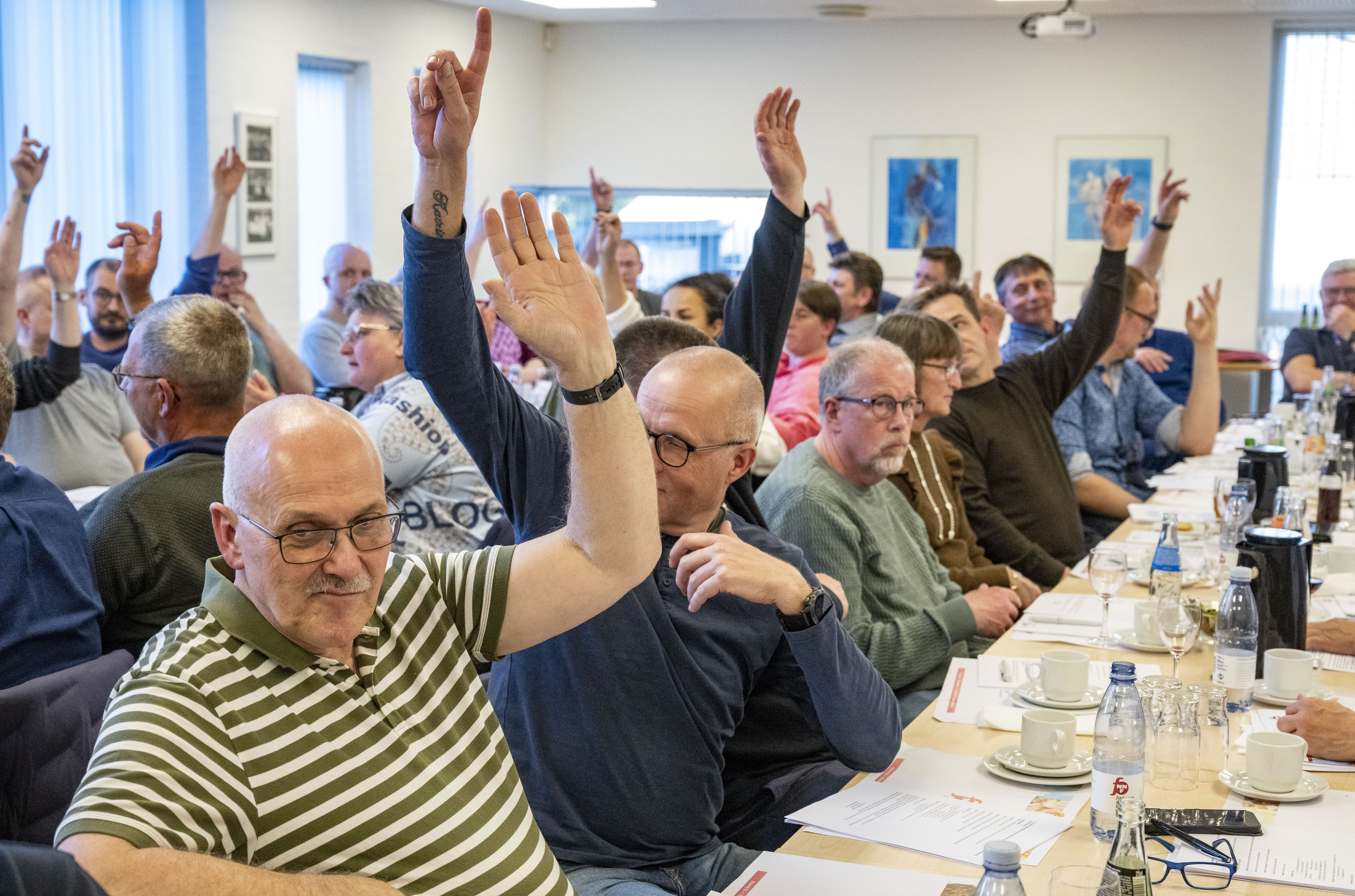 Steen Hartmanns sidste beretning blev vedtaget ved håndsoprækning og klapsalver