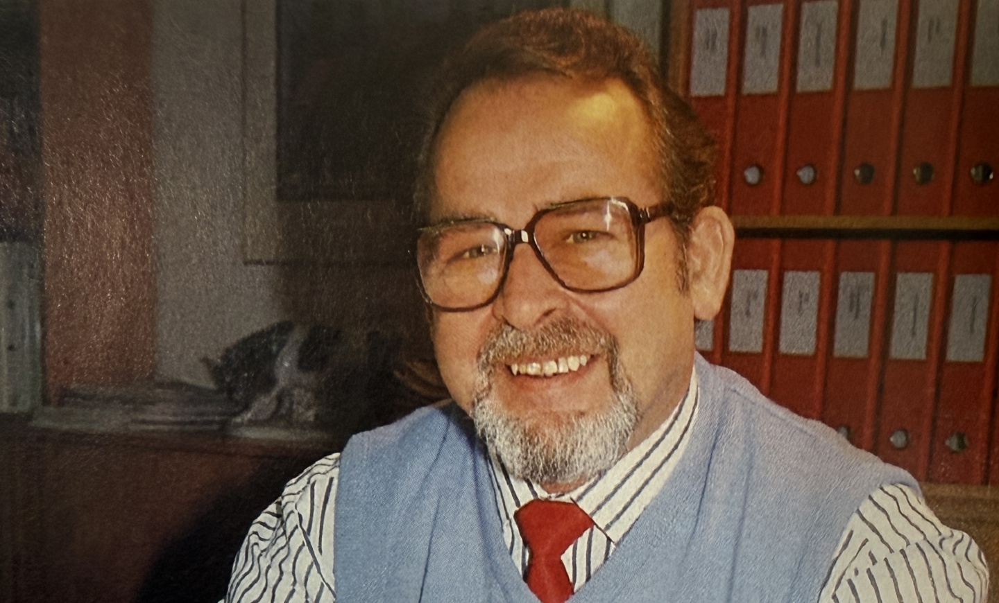 Ove Christiansen, vicekasserer. Portrættet er taget i forbindelse med hans 50-års fødselsdag i 1991 